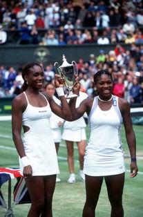 温网女双冠军吃瓜